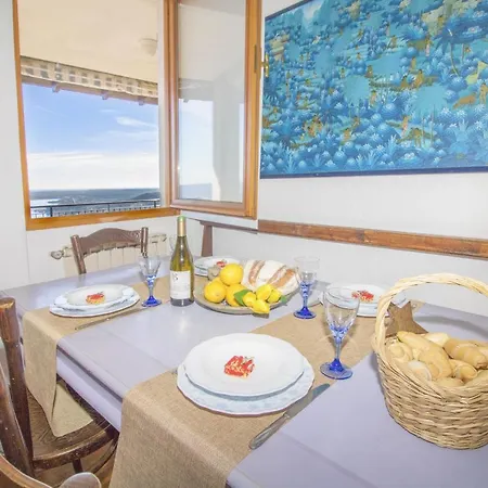 Fosseno Sleeps 4 Апартаменты Nebbiuno