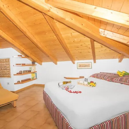 Fosseno Sleeps 4 *